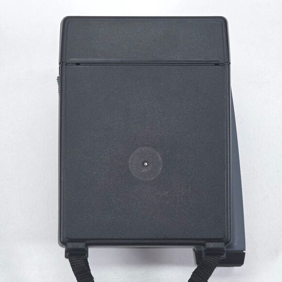 Vintage Polaroid Impulse 600 Instant Film Camera With Flash & Strap EUC UNTESTED - Picture 13 of 13